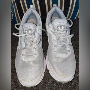 Under Armour Charged Assert Gray Shoes